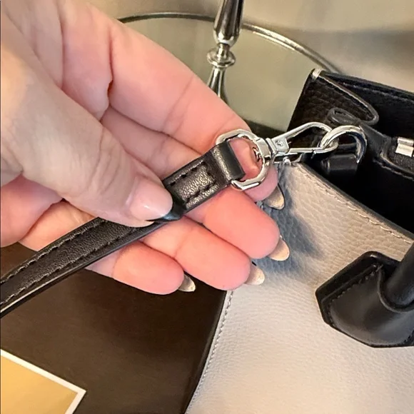 Michael Kors Mercer Crossbody Lather Gray Bag - Picture 11 of 13